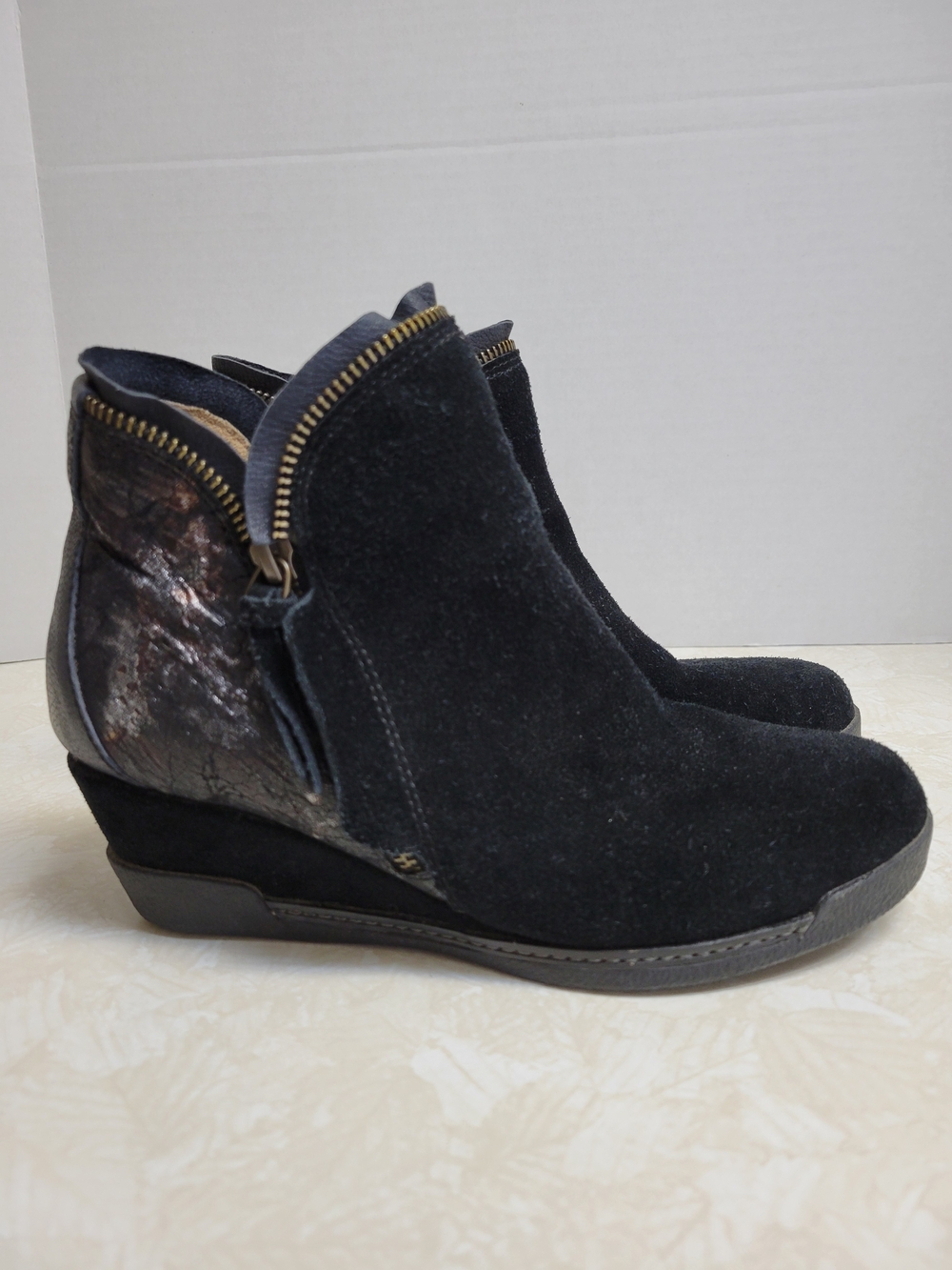 Halsa Footwear Black Suede Wedge Ankle Booties with Metallic Back